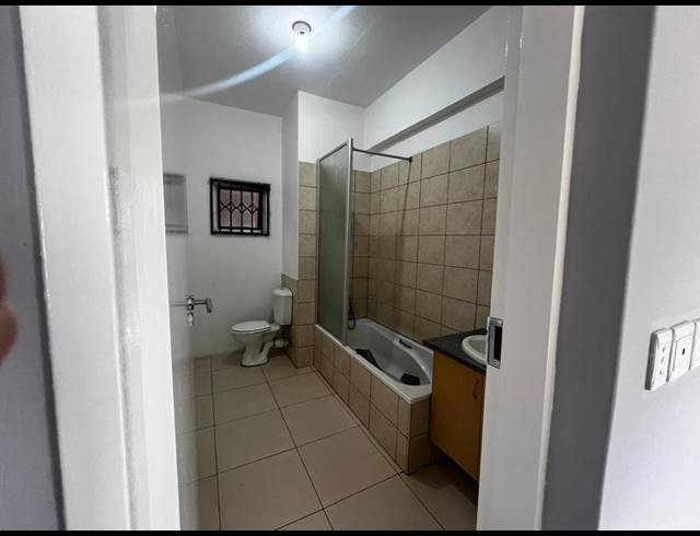 2 BEDROOM PROPERTY TO RENT IN AUCKLAND PARK